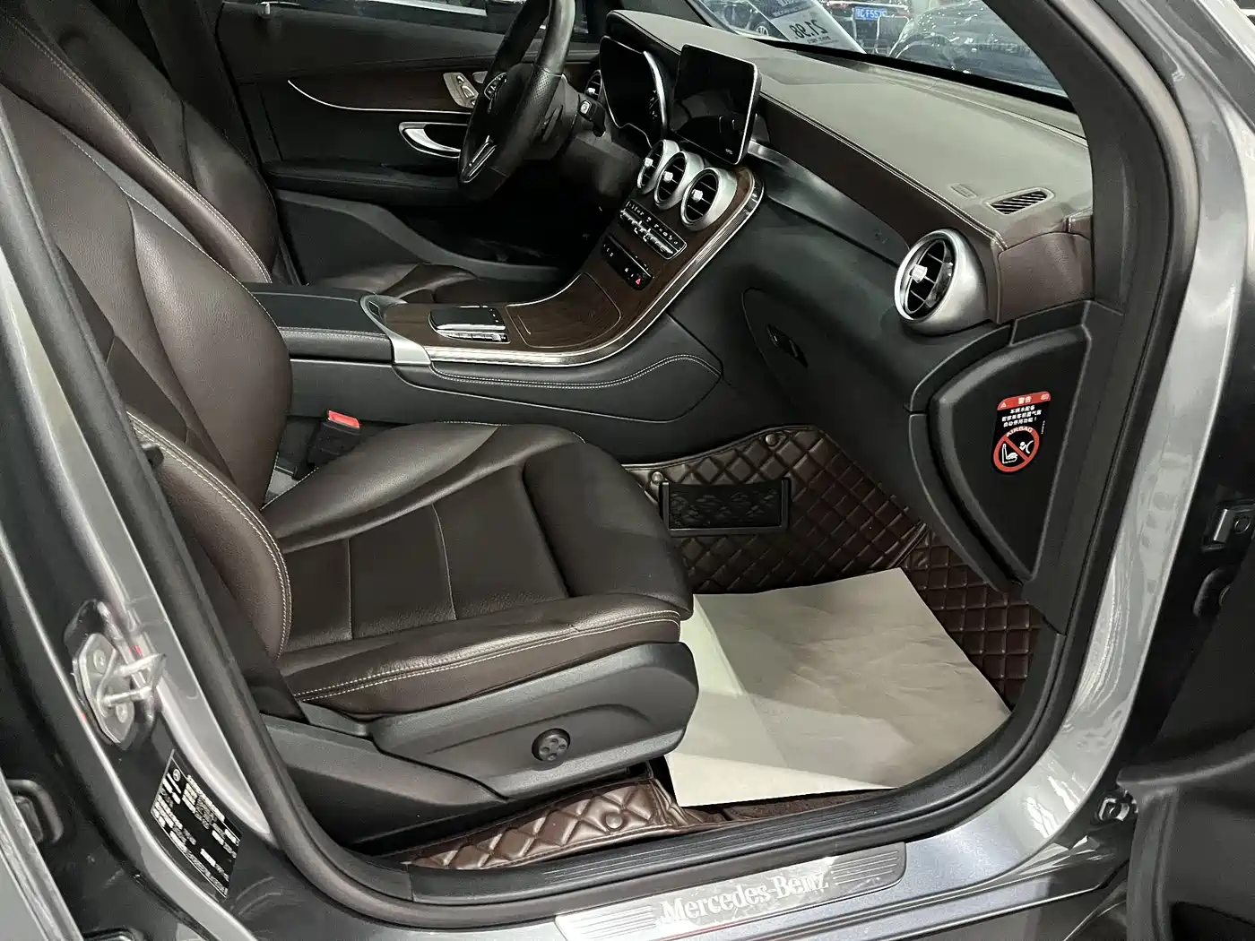 Mercedes-Benz GLC 2021 GLC 300 L 4MATIC Sporty фото 10
