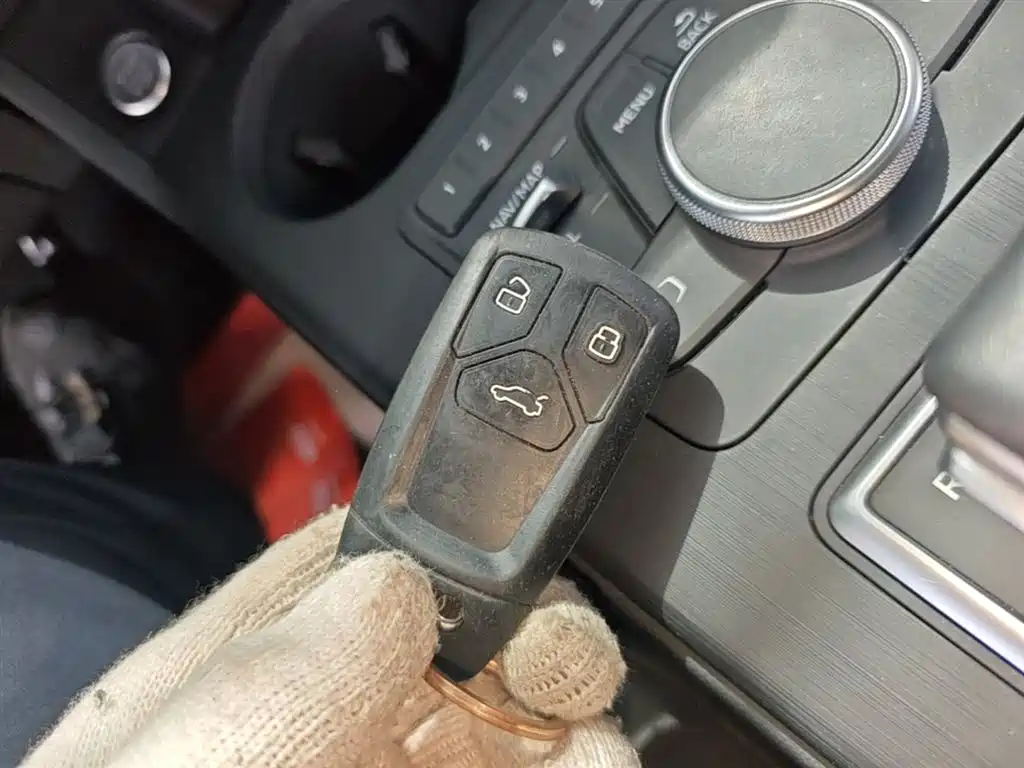 Audi A4L 2018 30th Anniversary 40 TFSI Progressive фото 9
