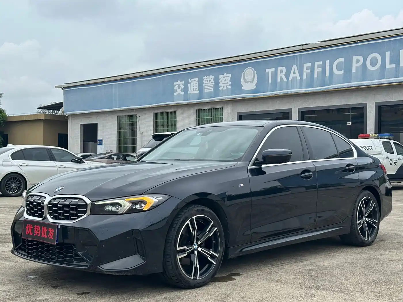 Фото 3 - BMW 3 Series