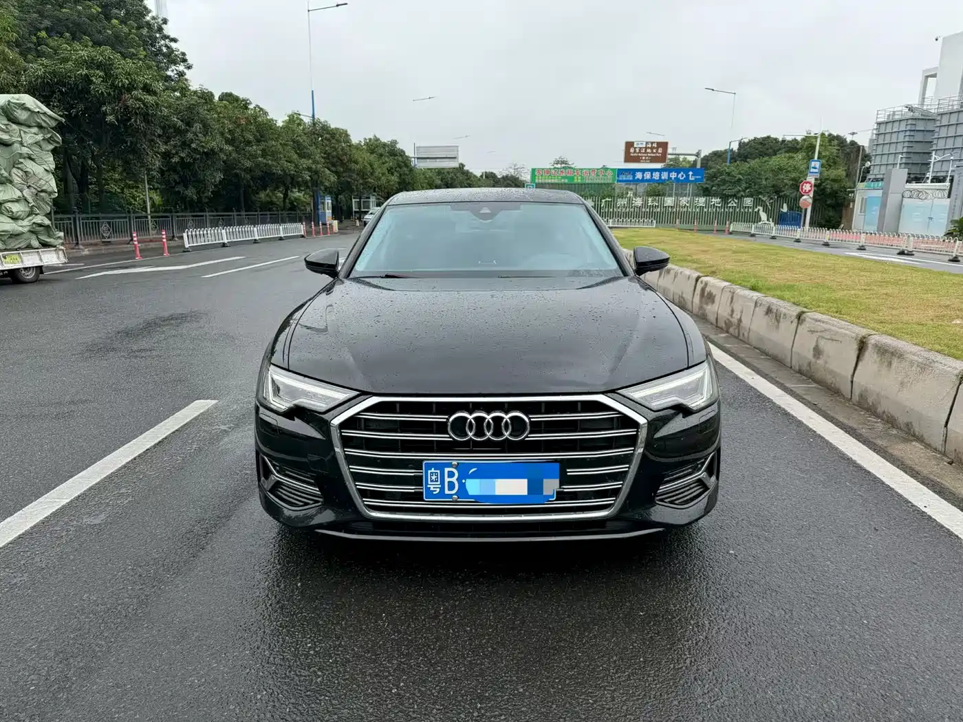 Audi A6L 2023 40 TFSI Luxury Elegance фото 2