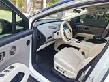 Фото 16 - Li Auto Li i8
