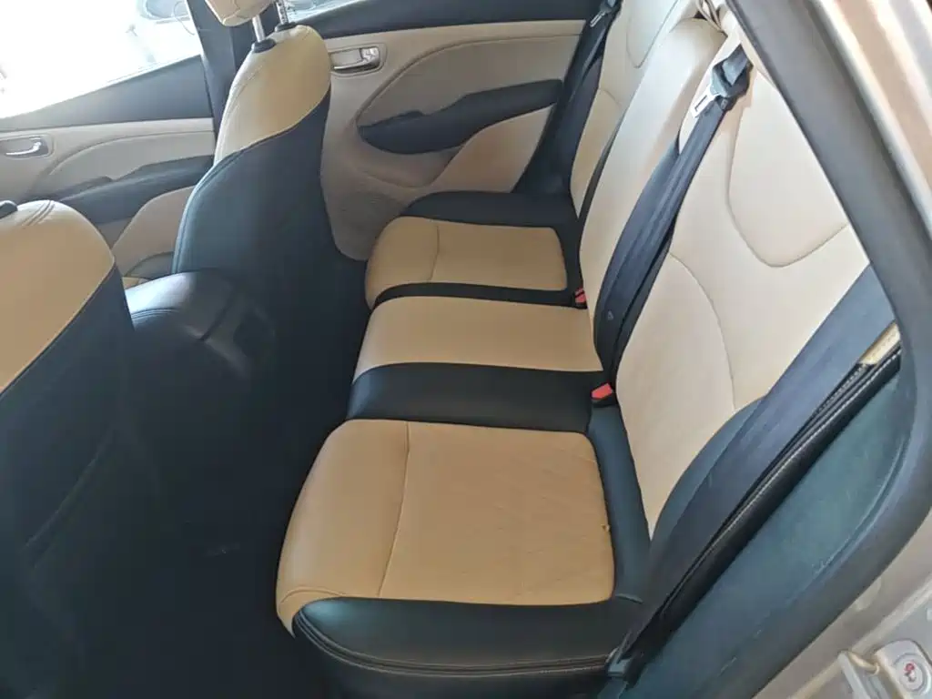 Fiat Viaggio 2014 2012 1.4T Manual Joy Edition
