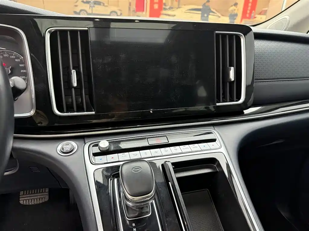GAC Trumpchi Trumpchi M8 2023 Leading Series 390T Premium Edition фото 8