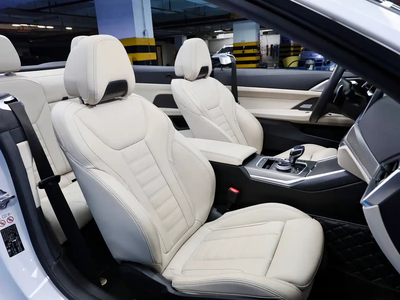 BMW 4 Series 2021 425i Convertible M Sport Shadow Edition фото 8