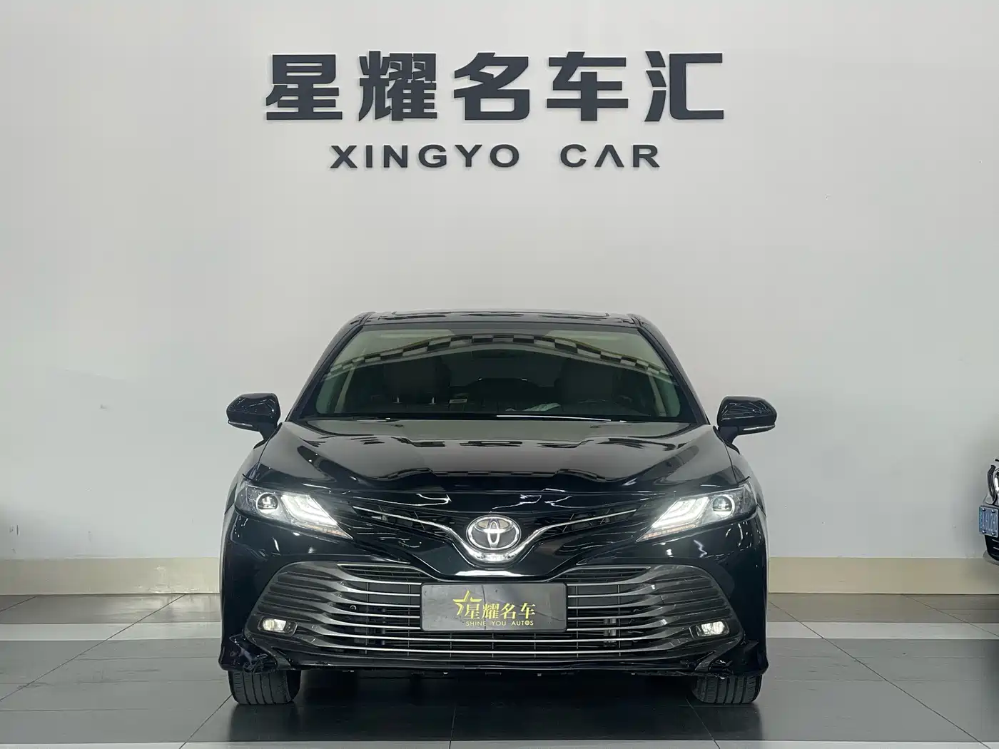 Toyota Camry 2018 2.0E Elite Edition фото 4