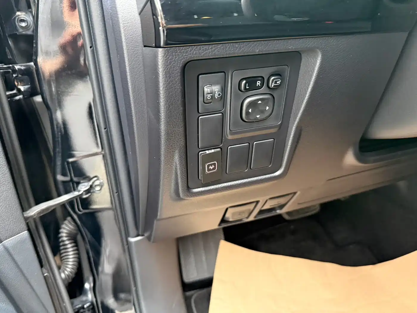 Toyota Prado 2016 2.7L Auto Standard Edition фото 15