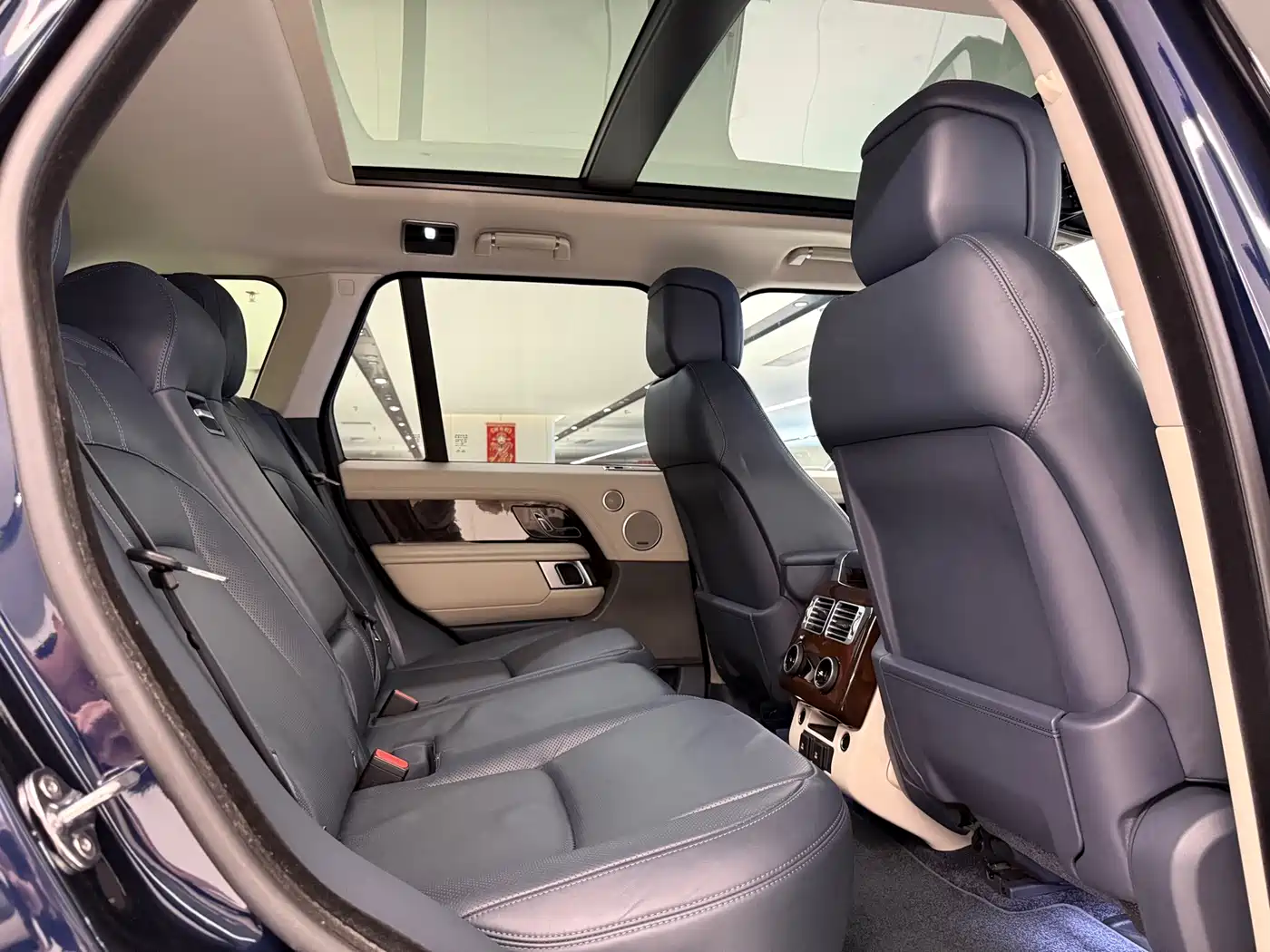 Фото 21 - Land Rover Range Rover