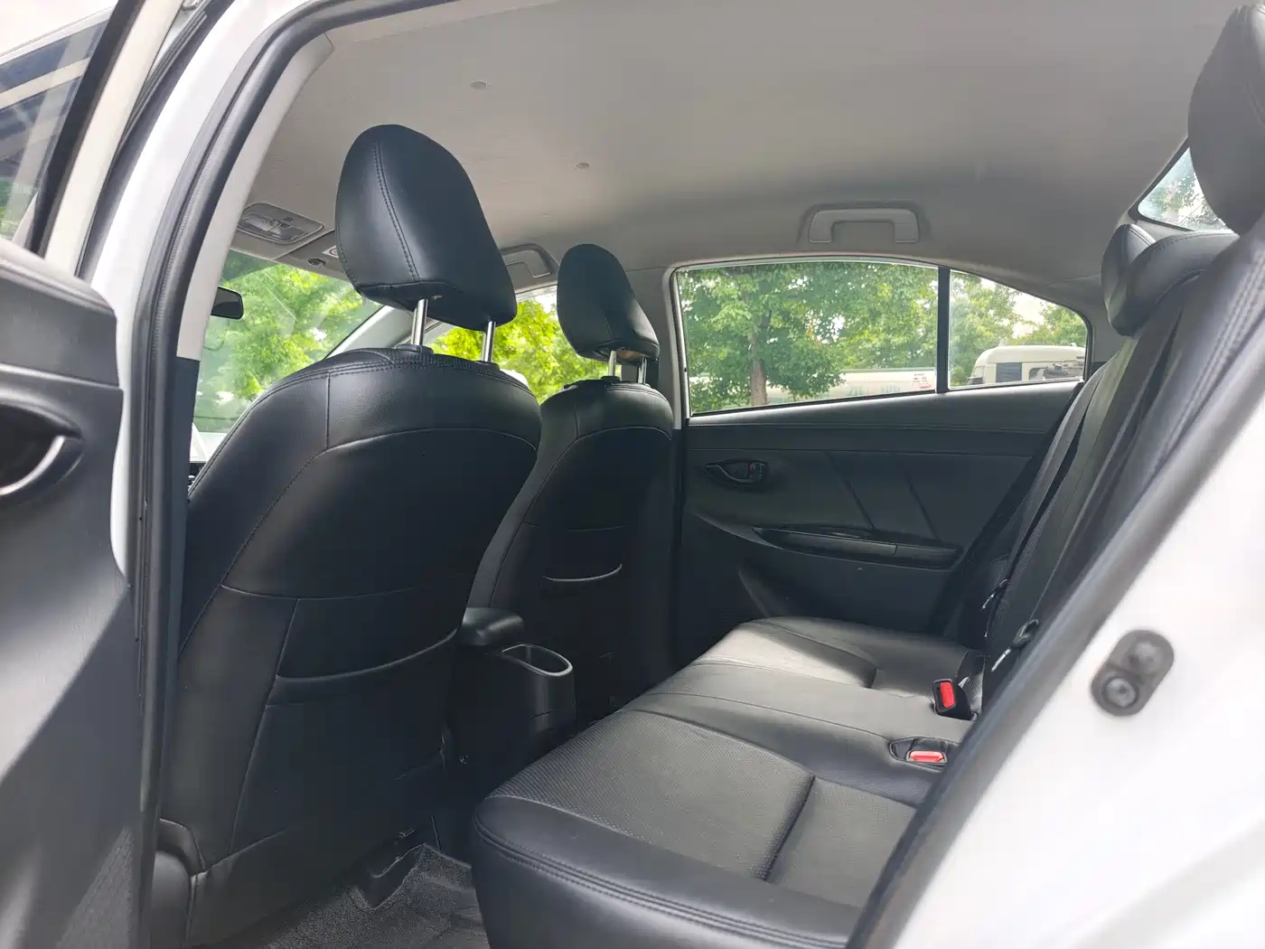 Toyota YARiS L Zhi Xiang 2018 1.5E CVT Champion Limited Edition фото 14