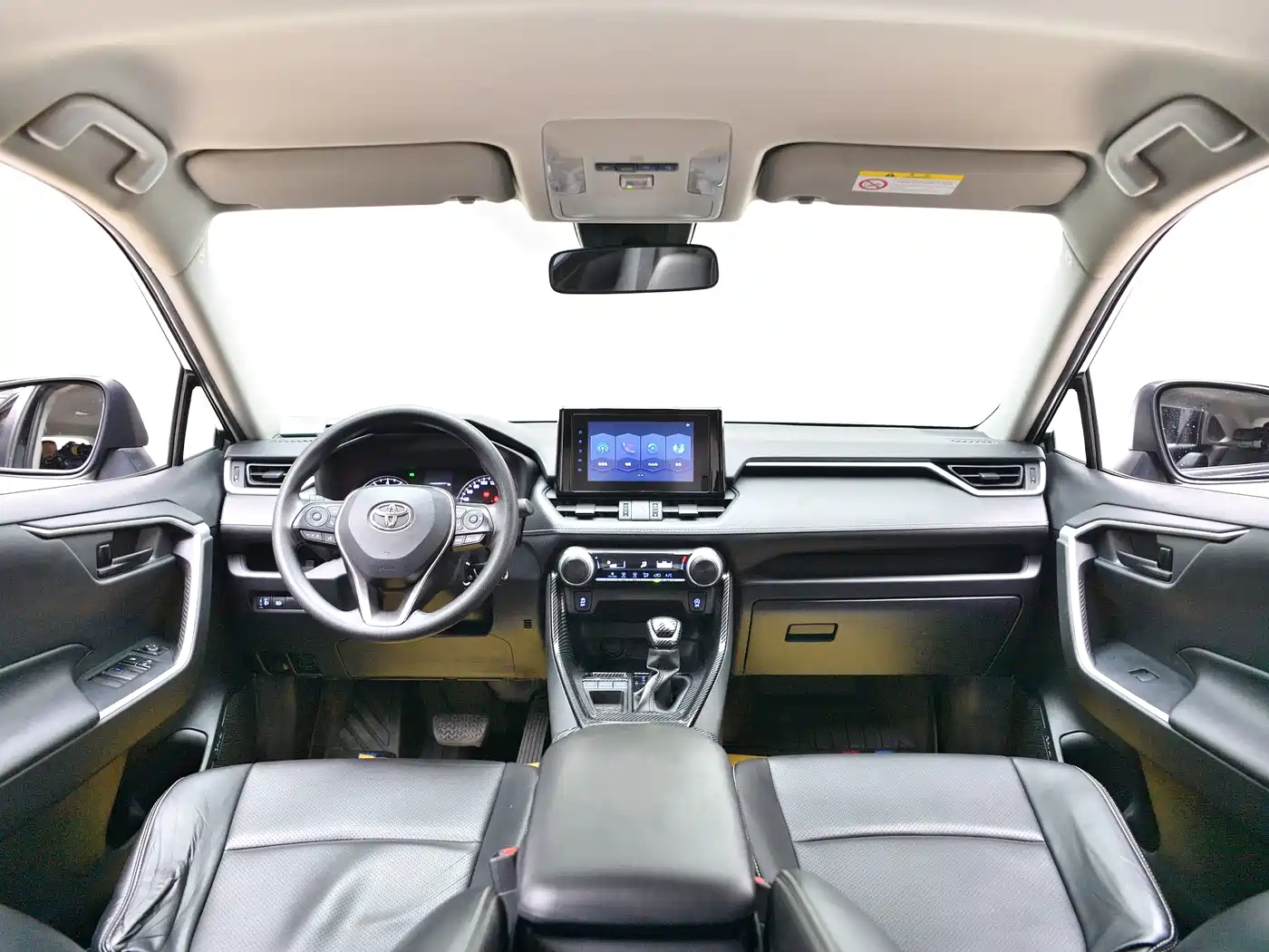 Toyota RAV4 Rongfang 2021 2.0L CVT 2WD Urban фото 7