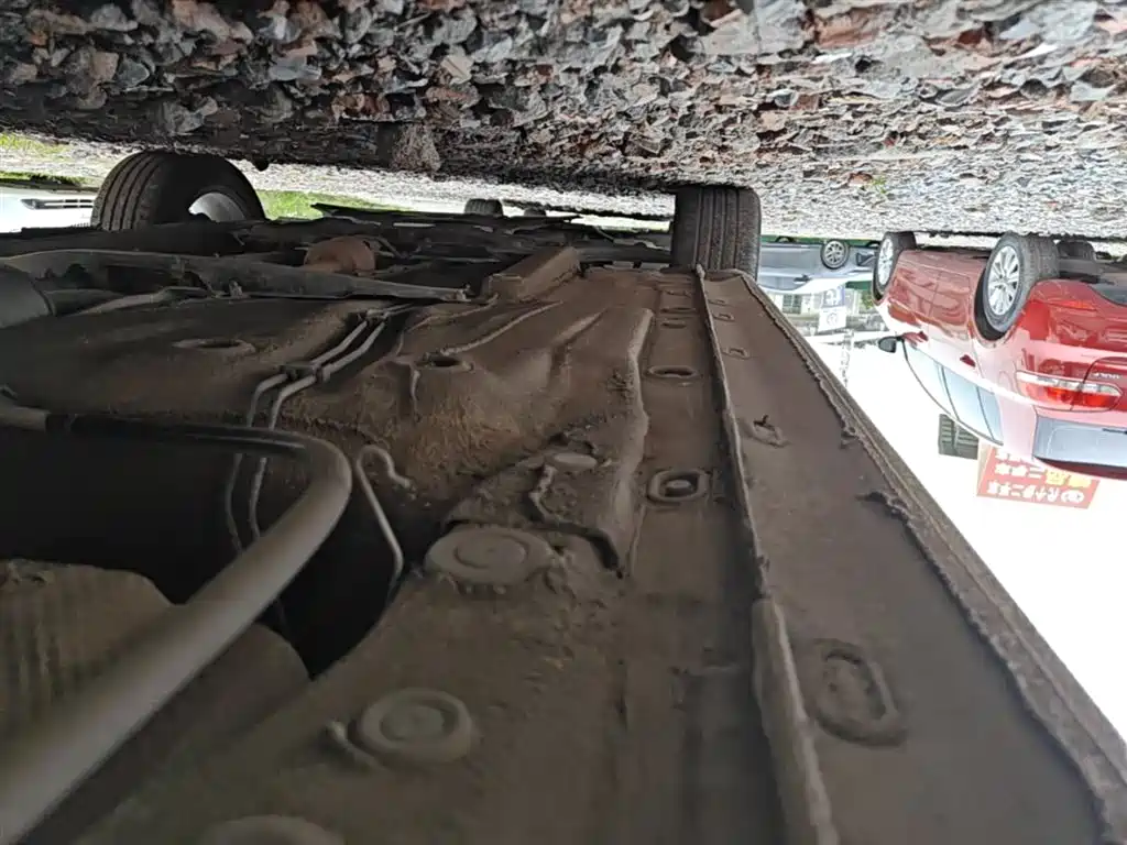 Volkswagen Lavida 2017 1.6L Automatic Trend Edition фото 22