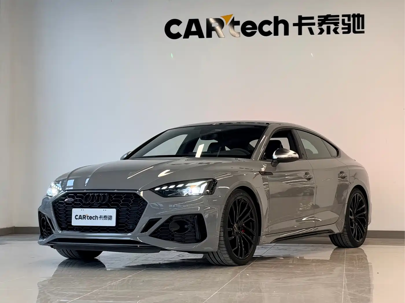 Audi RS 5 2024 2023 Model RS 5 2.9T Sportback Obsidian Edition