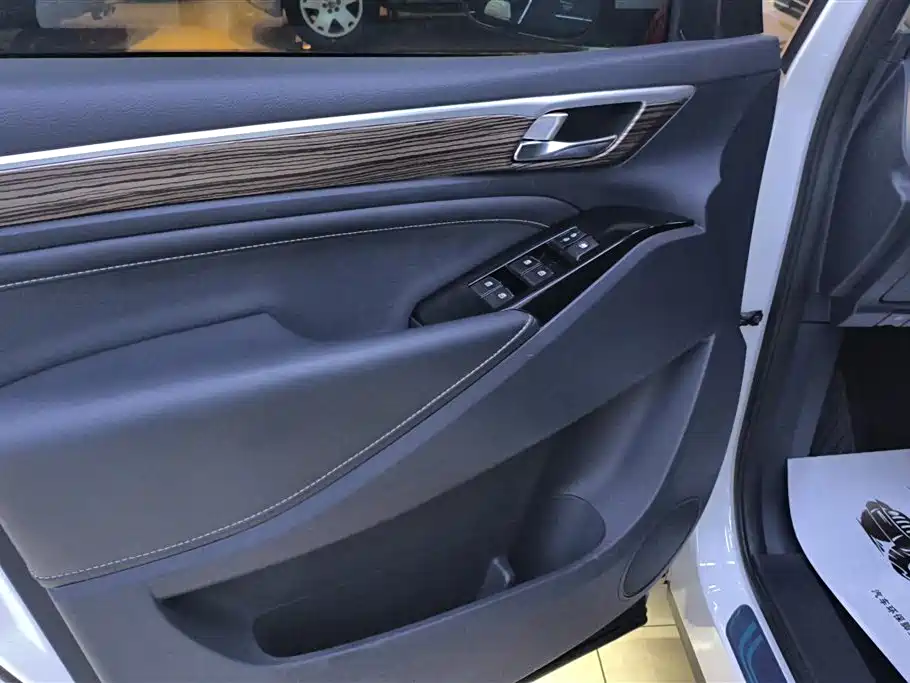 GAC Trumpchi Trumpchi M8 2021 Leading Show Series 390T Prestige Edition фото 7