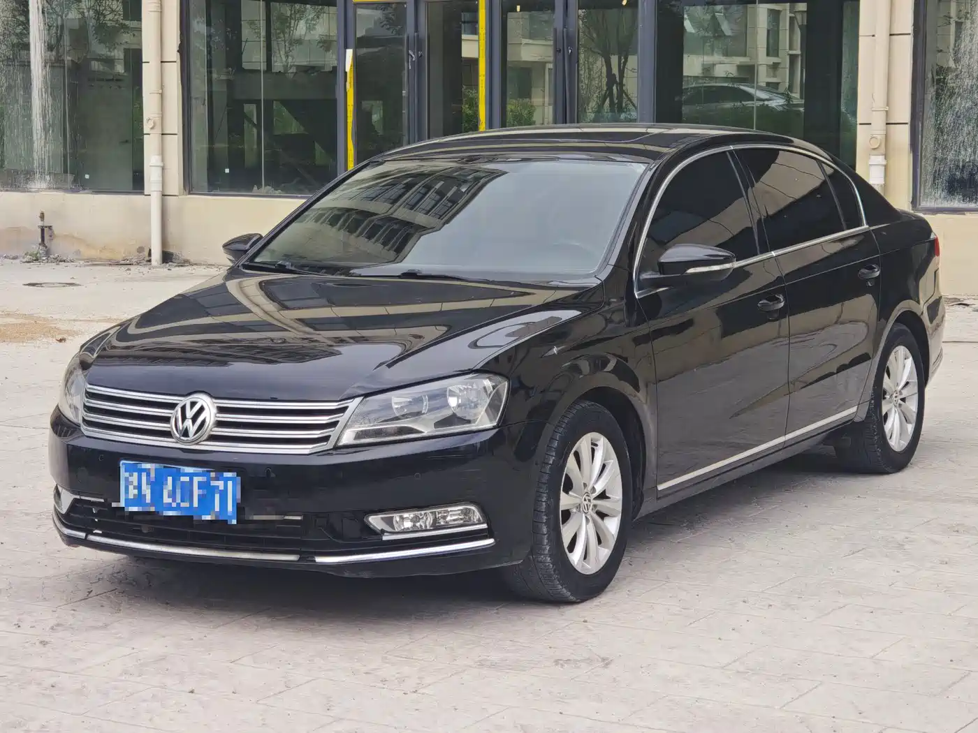 Фото 1 - Volkswagen Magotan