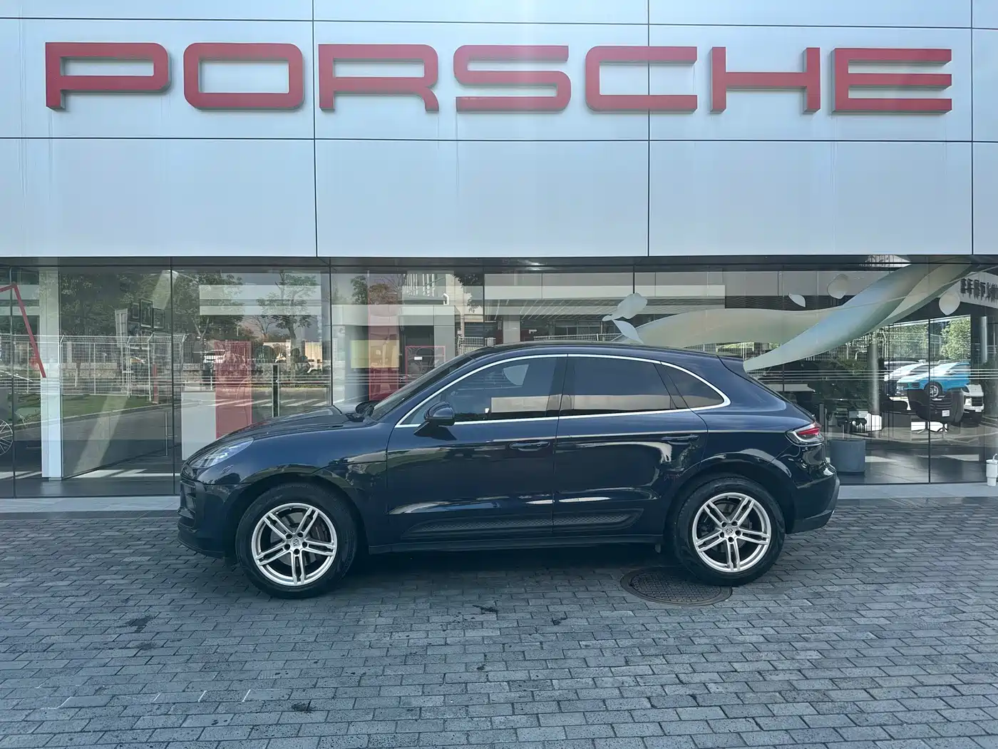 Porsche Macan 2022 Macan 2.0T фото 3