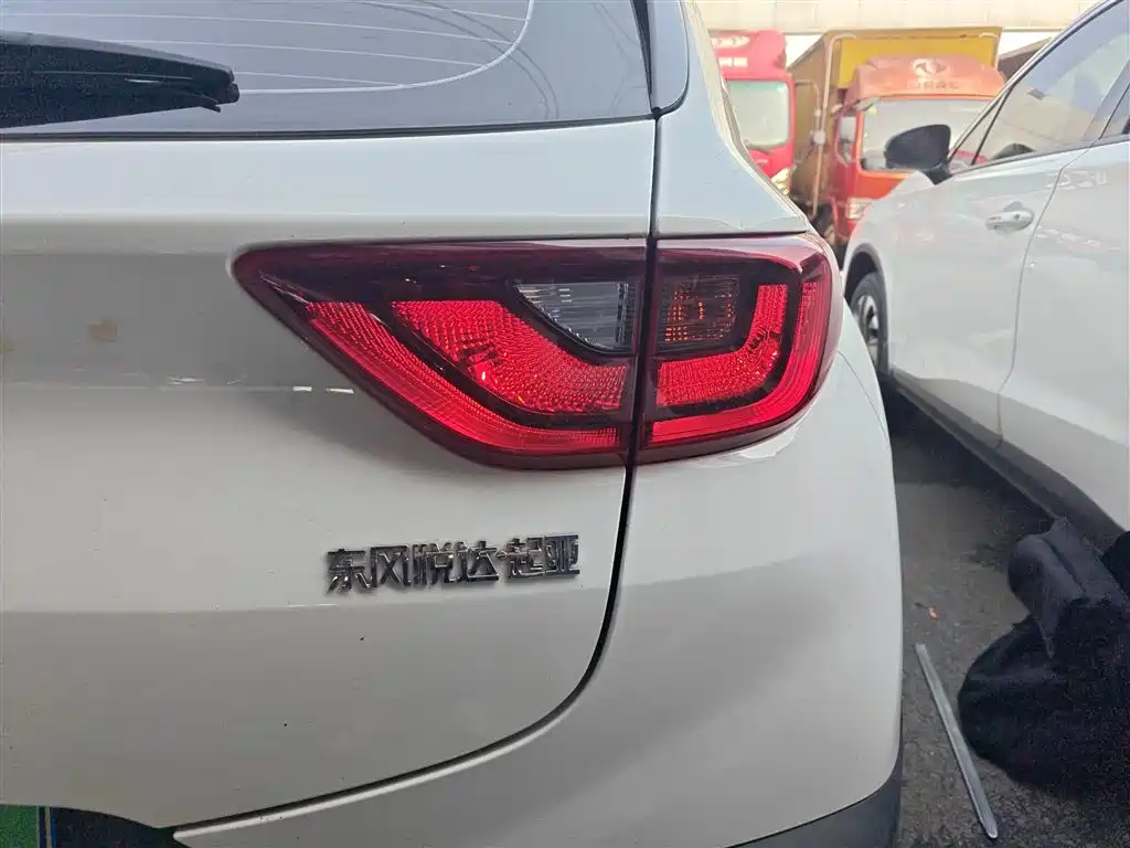 Kia KX1 2021 1.4L CVT Fun Edition фото 8