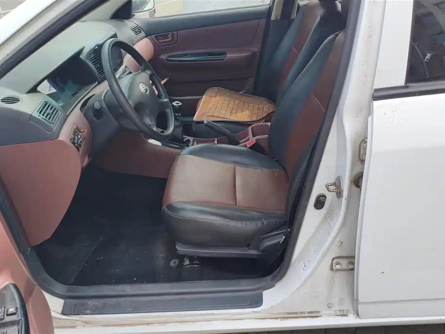 BYD F3 2012 Energy-saving Edition 1.5L Manual Comfort фото 9