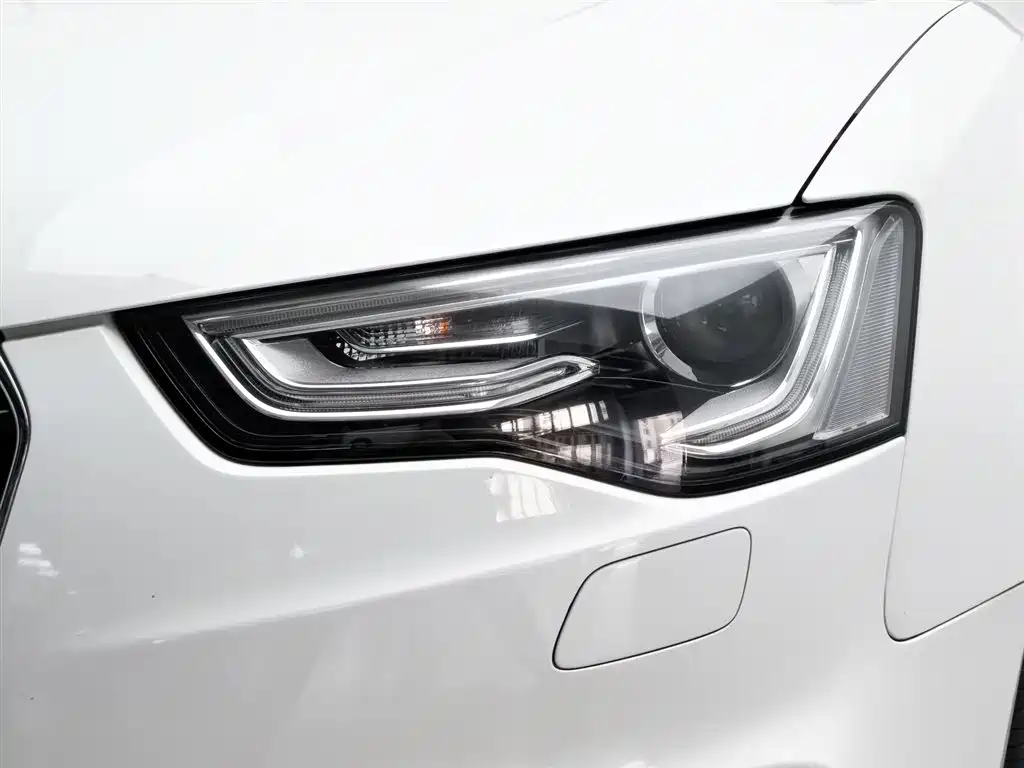 Audi A5 (Import) 2016 Facelift Coupe 35 TFSI Progressive фото 7