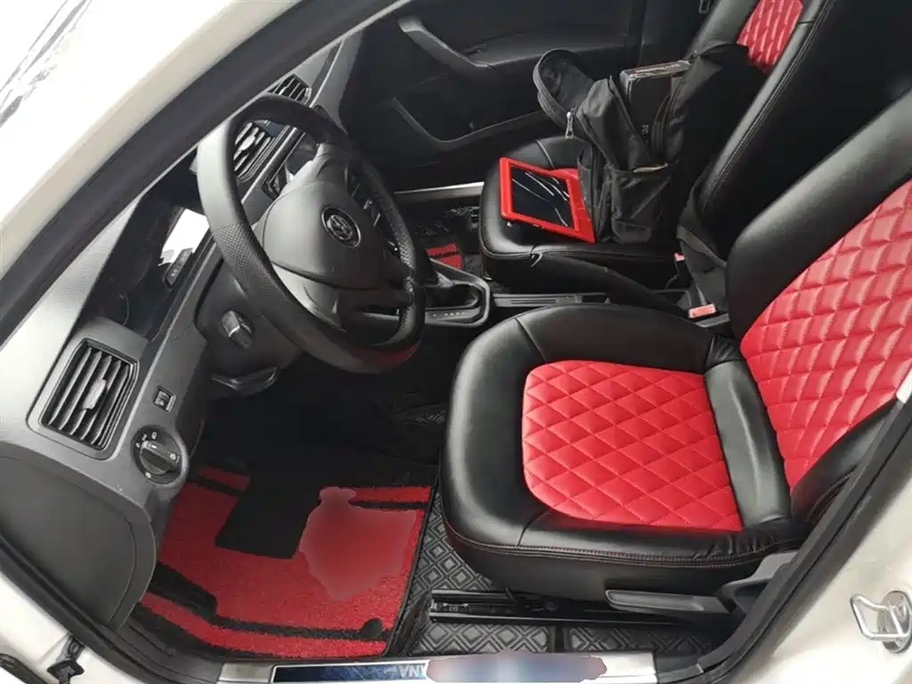Volkswagen Santana 2017 Gran Santana 1.6L Auto Trendline фото 15