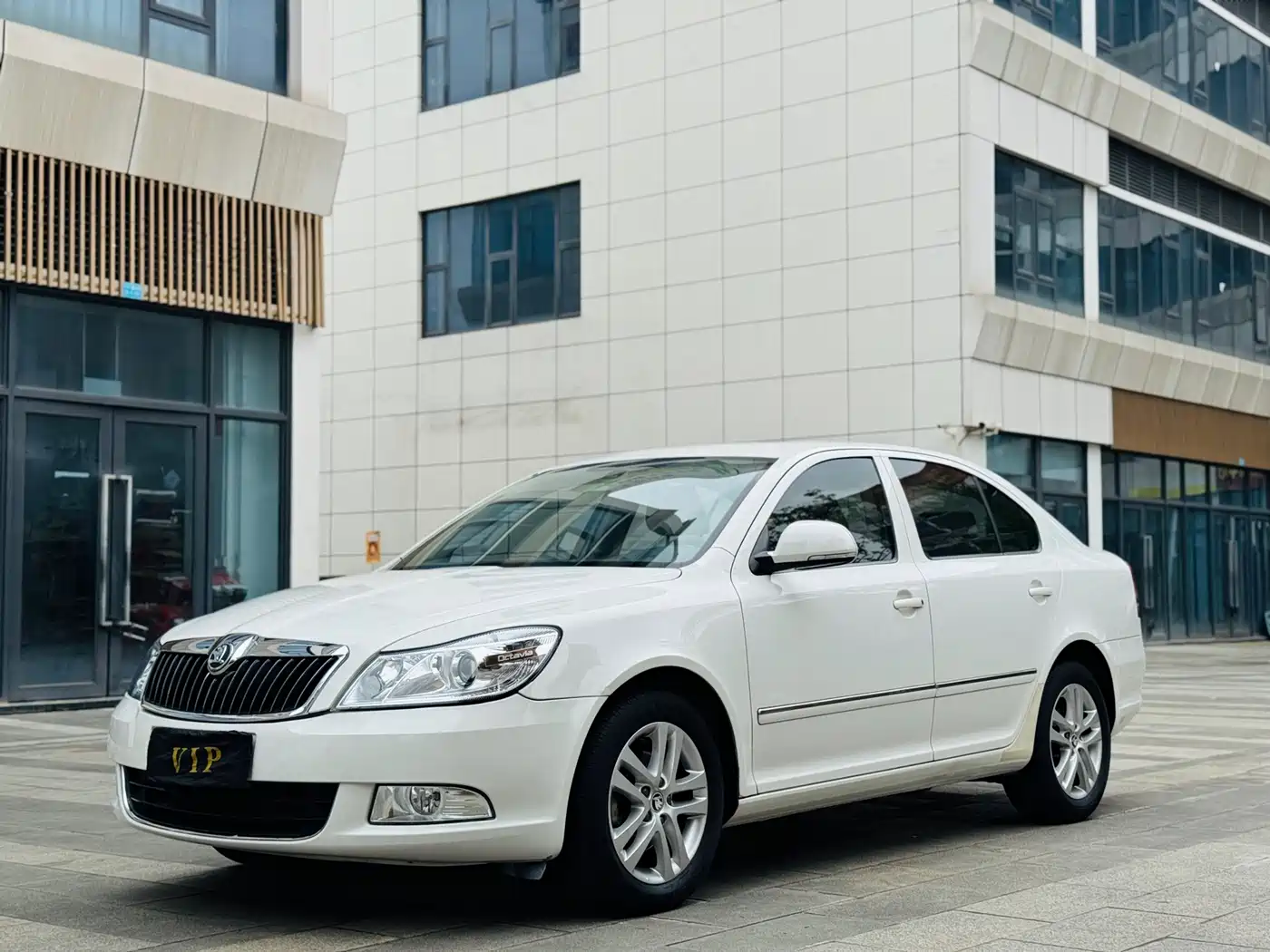 Škoda Octavia 2014 1.6L Auto Yijun Edition
