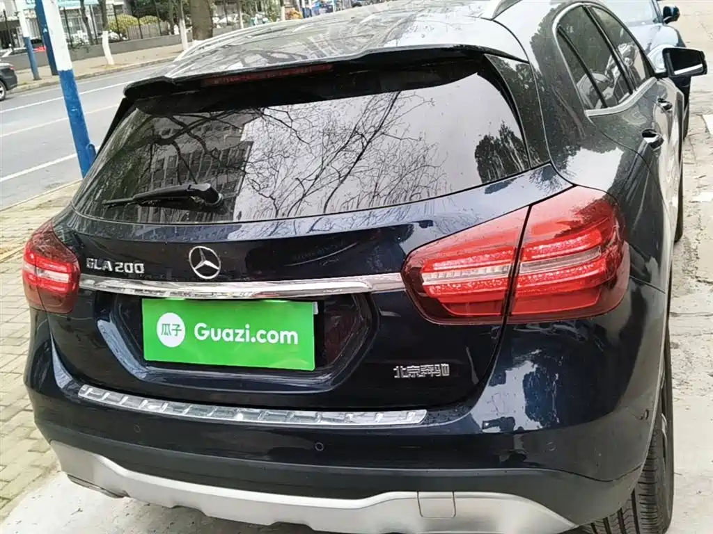 Mercedes-Benz GLA 2018 GLA 200 Fashion фото 4