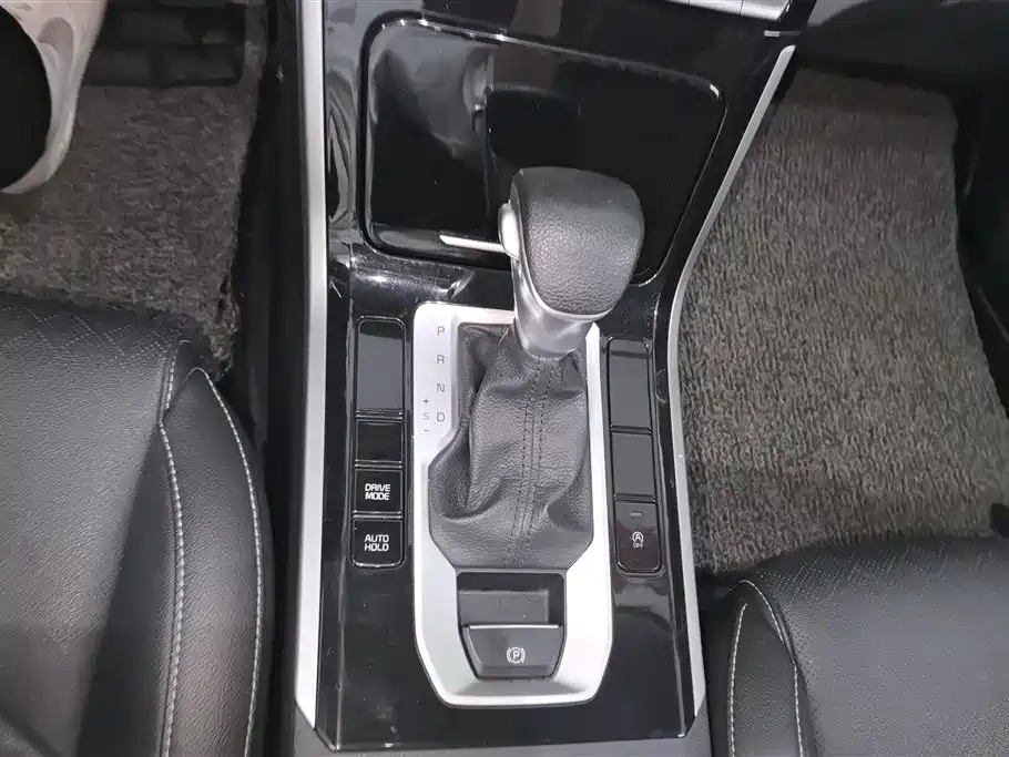 Kia K3 2019 1.5L CVT Smart Connect Edition фото 16