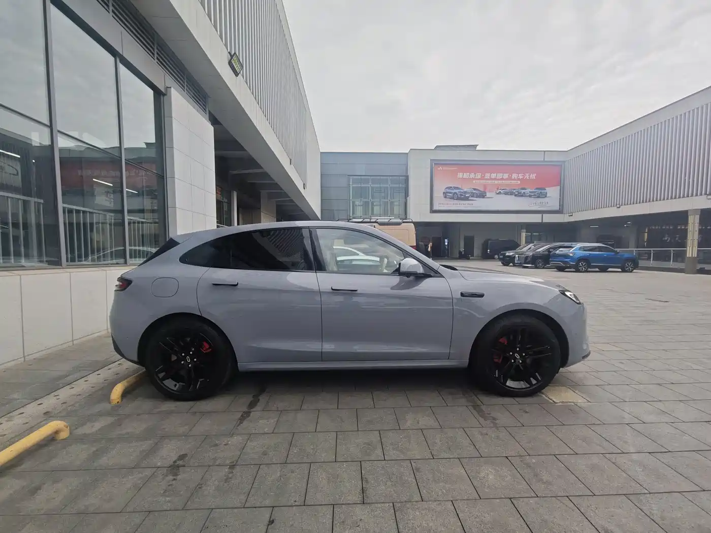 AITO Wenjie AITO M5 2024 Extended Range Max RS AWD Advanced Smart Driving Edition фото 4