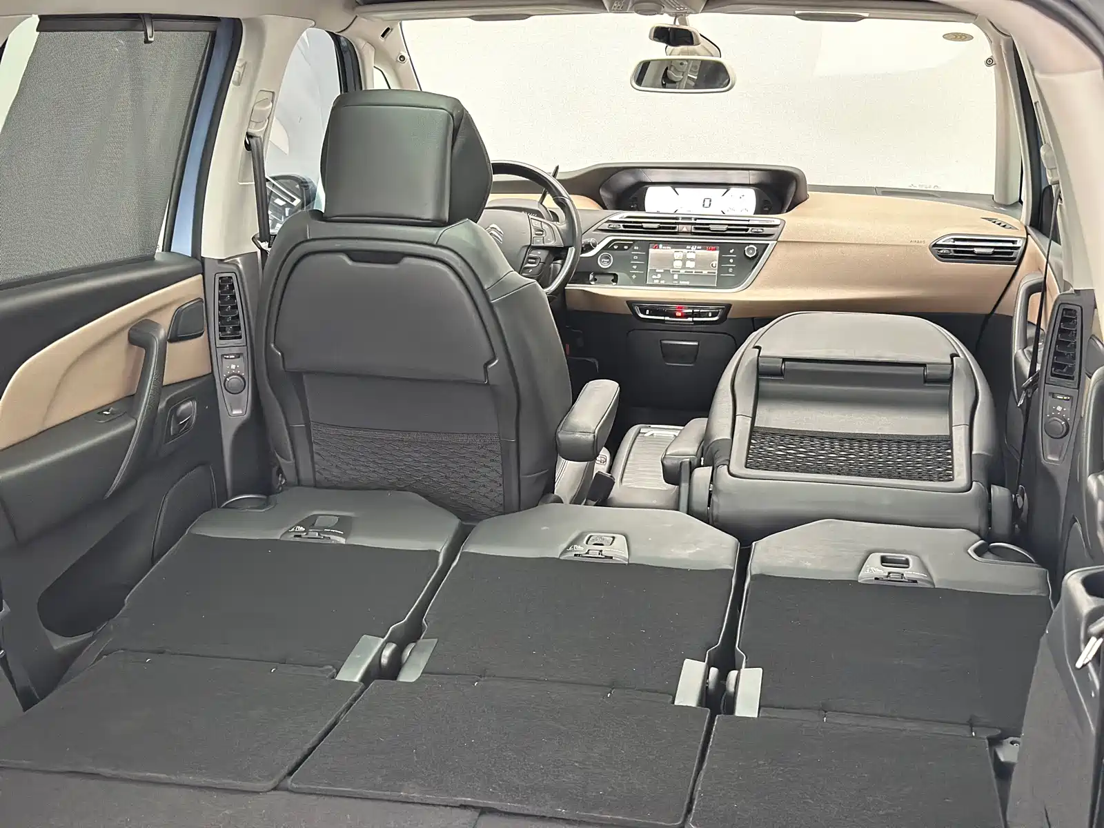 صورة 54 - Citroën C4 Picasso