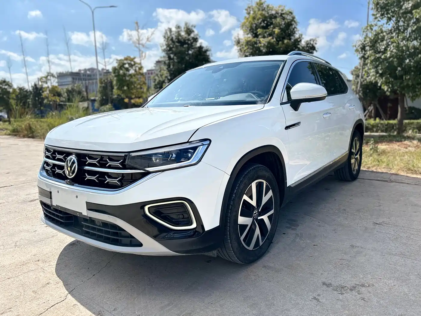 Volkswagen Tayron 2023 300TSI 2WD Luxury Plus Advanced Edition