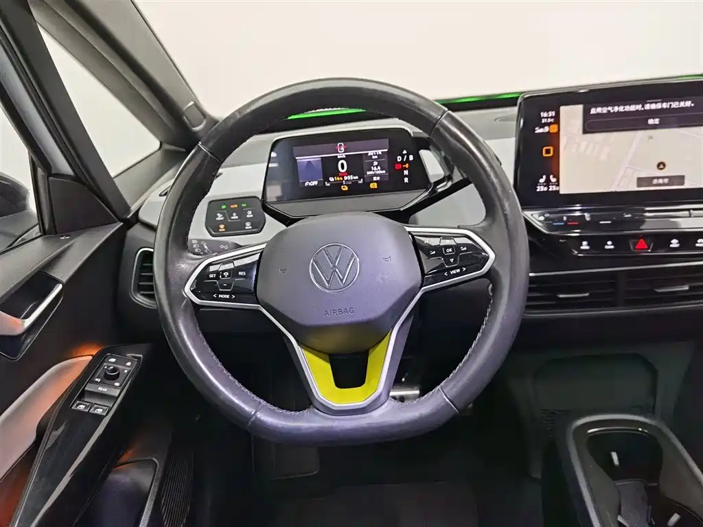 Volkswagen ID.3 2023 Ultimate Smart Edition фото 11