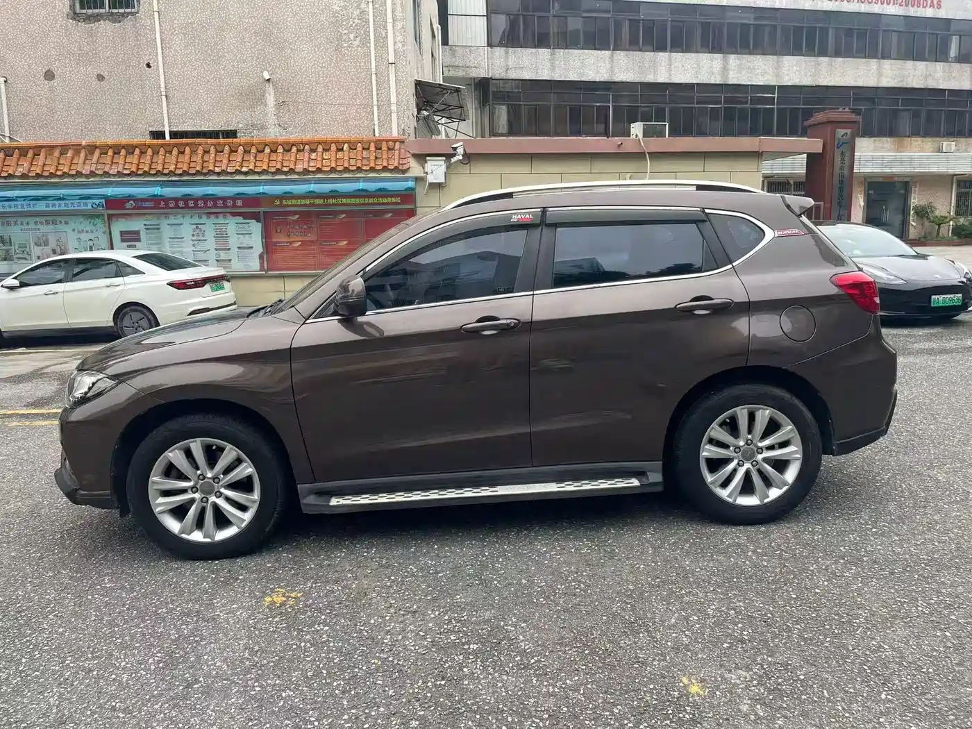 Фото 8 - Haval H2