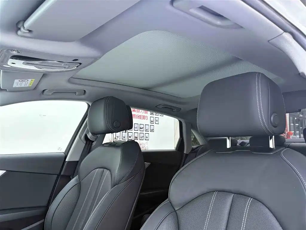 Audi A4L 2022 40 TFSI Luxury Dynamic фото 27