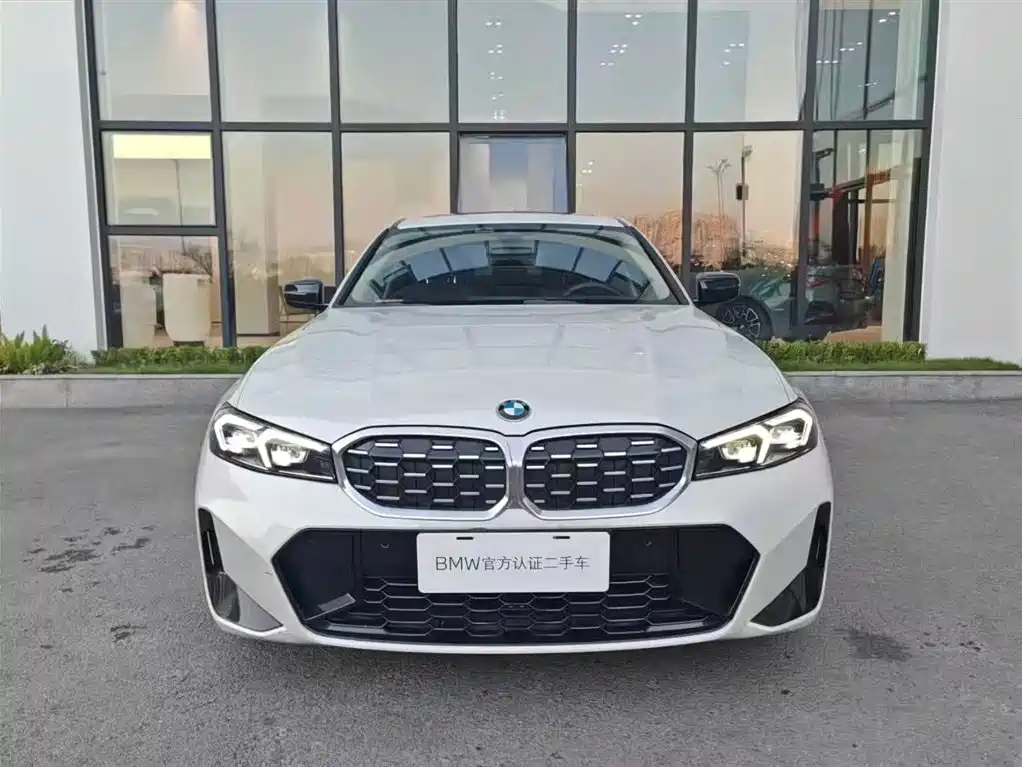 BMW 3 Series 2023 325Li M Sport Package