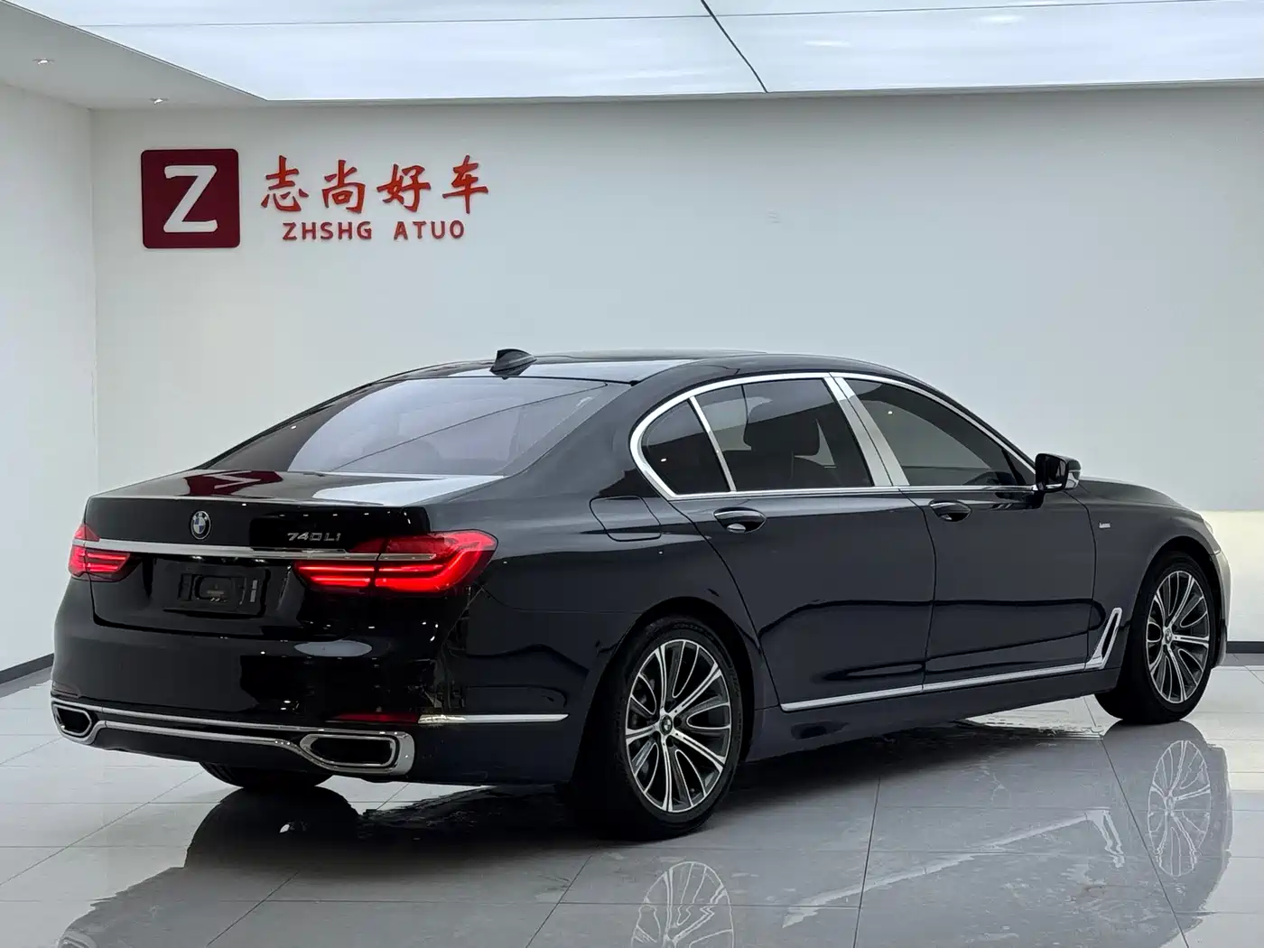 BMW 7 Series 2016 730Li Luxury фото 14