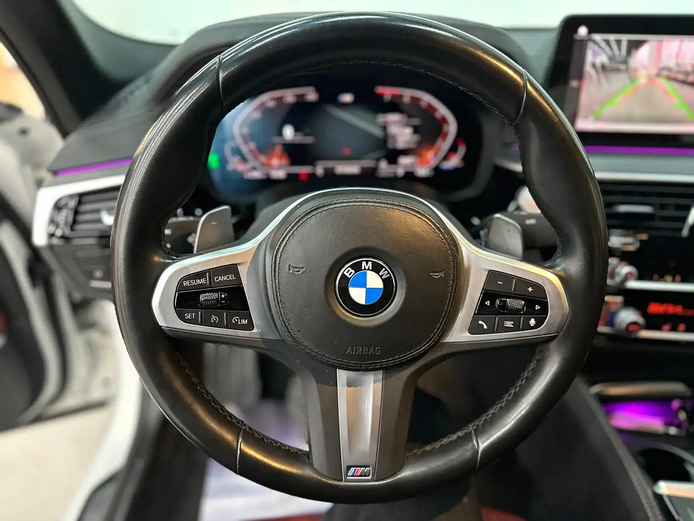 BMW 5 Series 2022 Model Second Facelift 530Li Leading M Sport Package фото 9