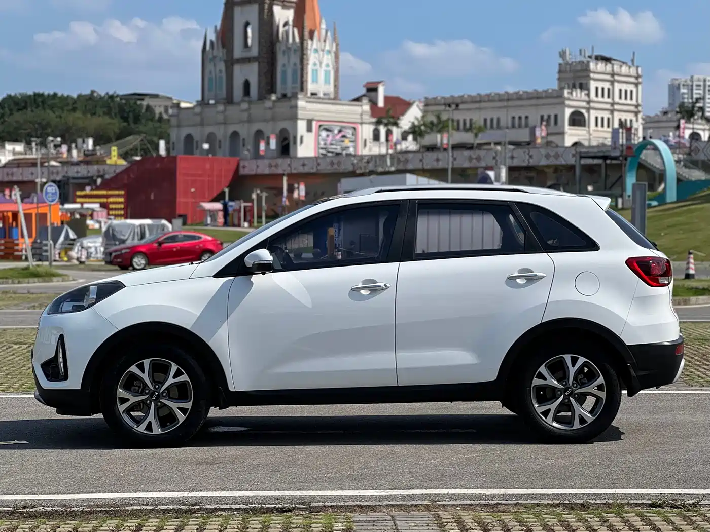 Kia KX3 Smart Run 2017 1.6L Automatic Proud Elegance Edition фото 3