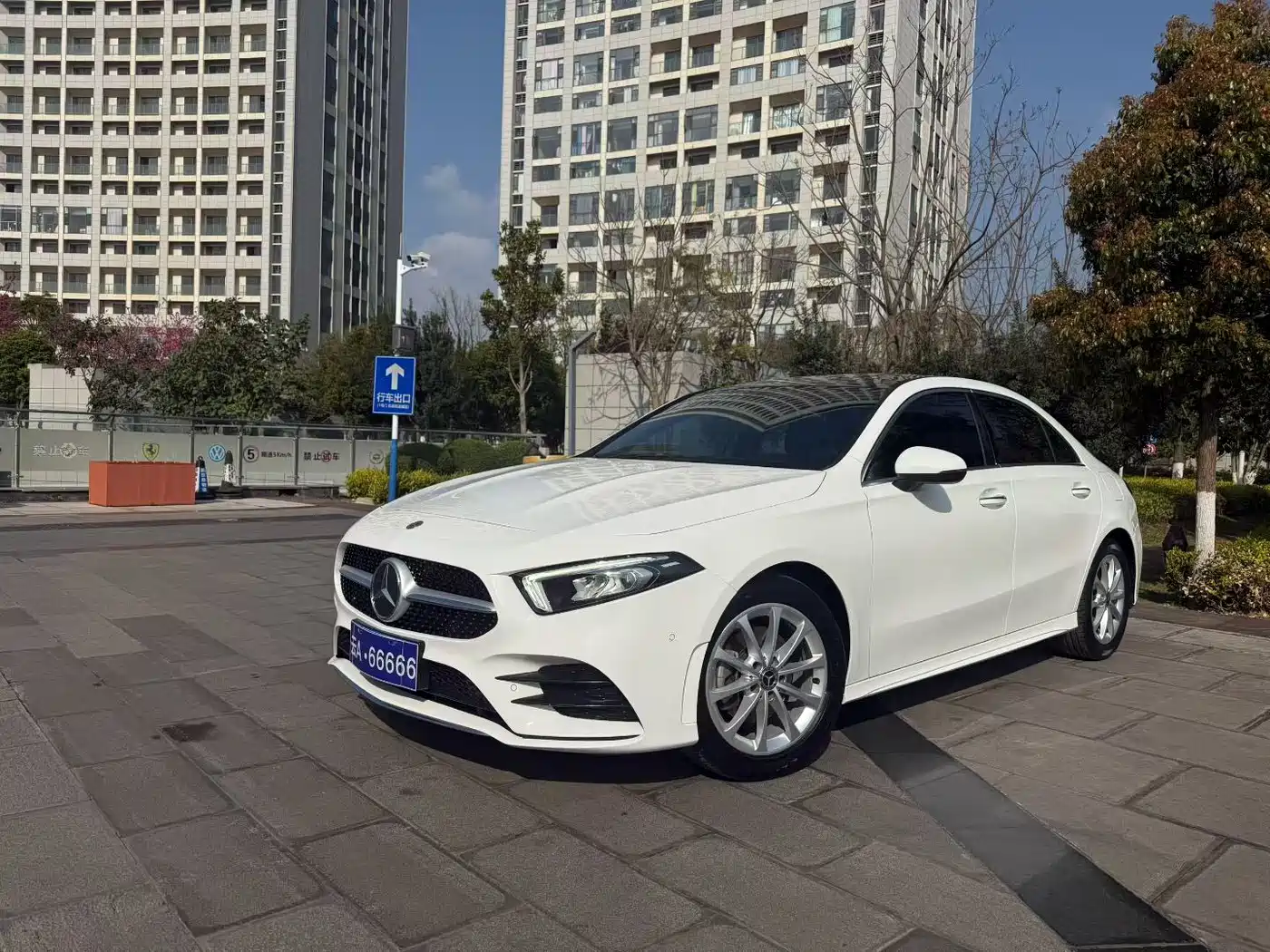 Mercedes-Benz A-Class 2019 A 200 L Sport Sedan