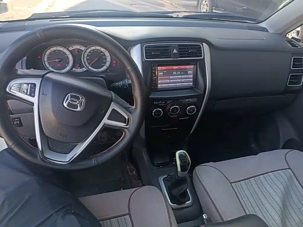 Photo 10 - Suzuki Liana A6