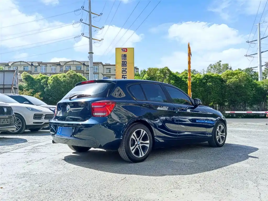 BMW 1 Series (Import) 2013 Facelift 118i Leading Model фото 4