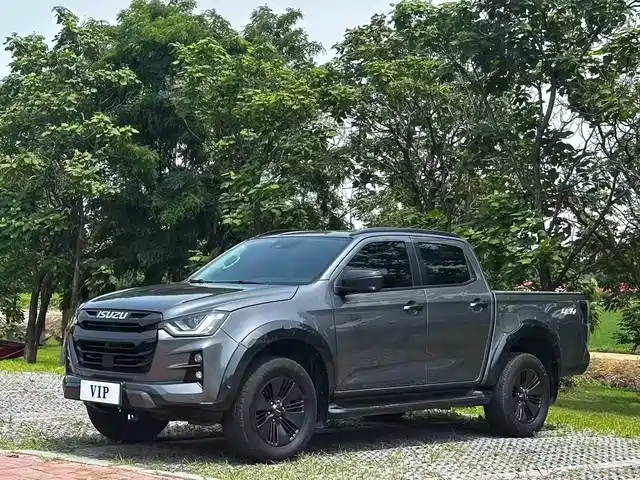  Isuzu D-MAX 2023 1.9T Automatic 2WD Smart Leader Edition