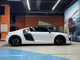 Фото 12 - Audi R8