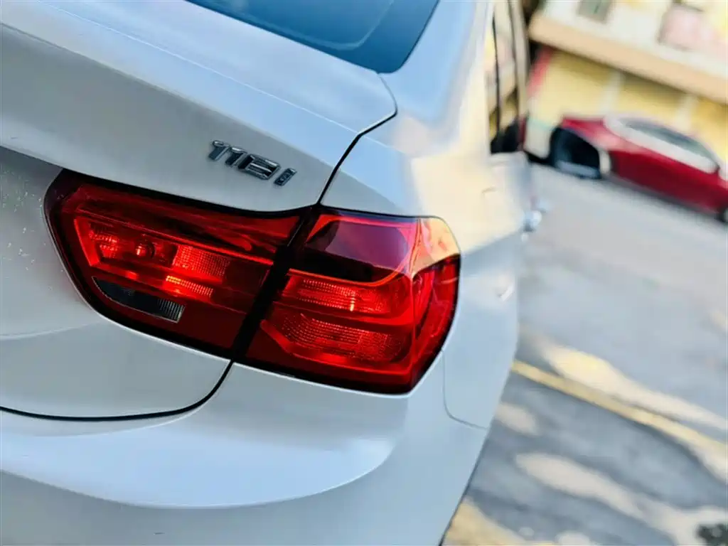BMW 1 Series 2017 118i Fashion фото 9
