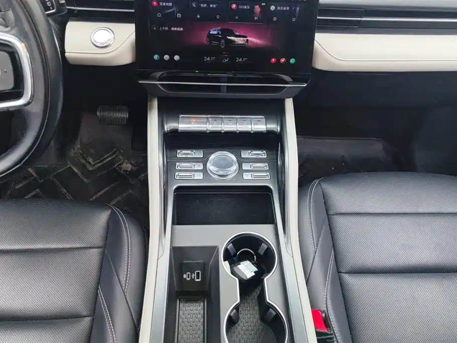 LINCOLN NAVIGATOR
