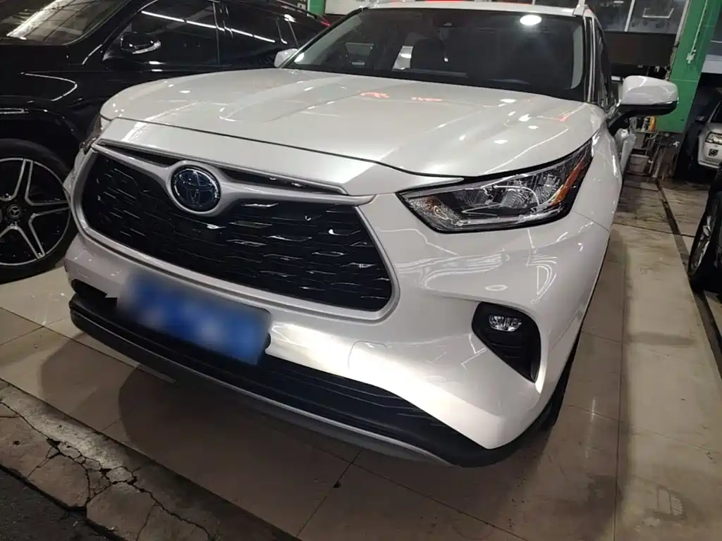 Toyota Highlander 2022 Hybrid 2.5L 4WD Luxury 7-Seater