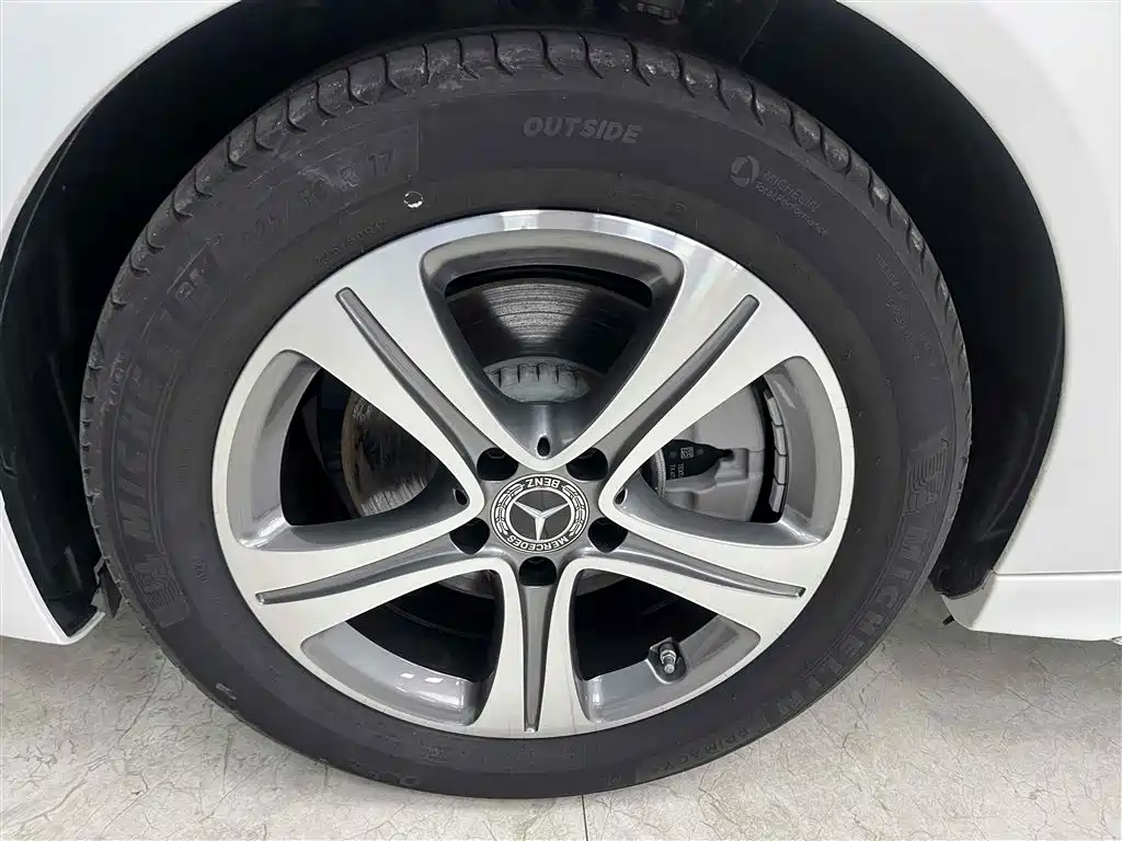 Mercedes-Benz C-Class 2022 C 200 L Sport Version фото 20