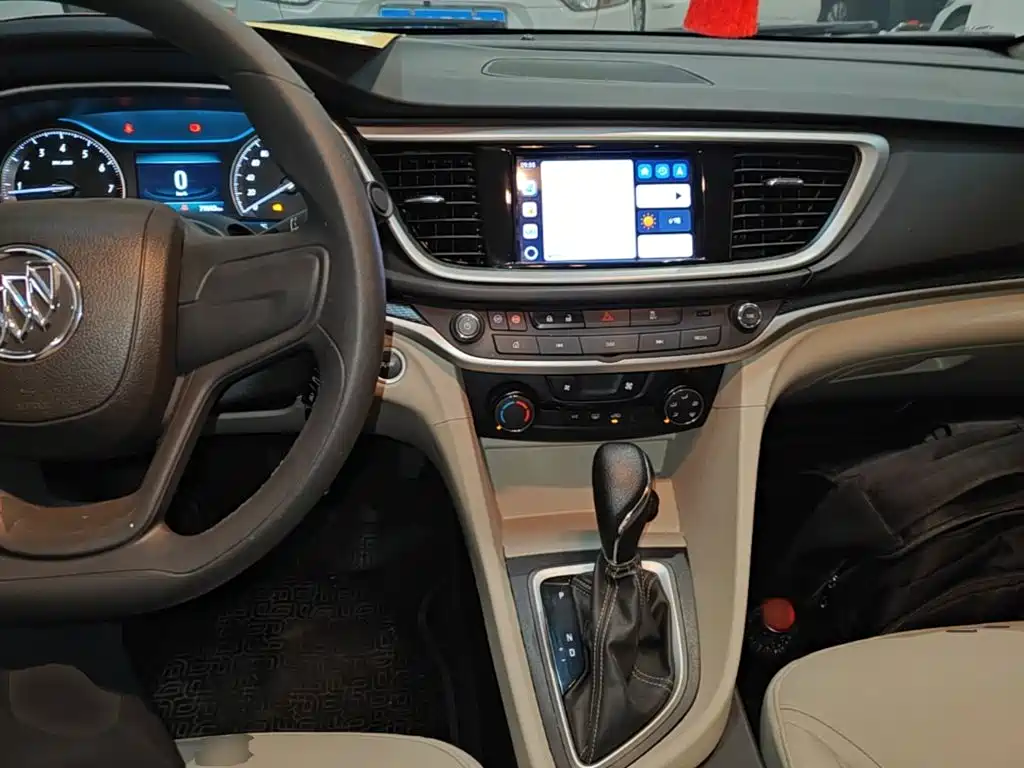 Фото 10 - Buick Excelle