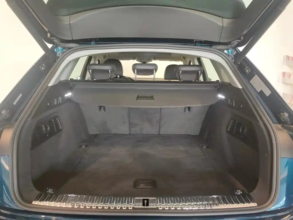 Audi e-tron (Import) 2021 2019 55 quattro Fashion