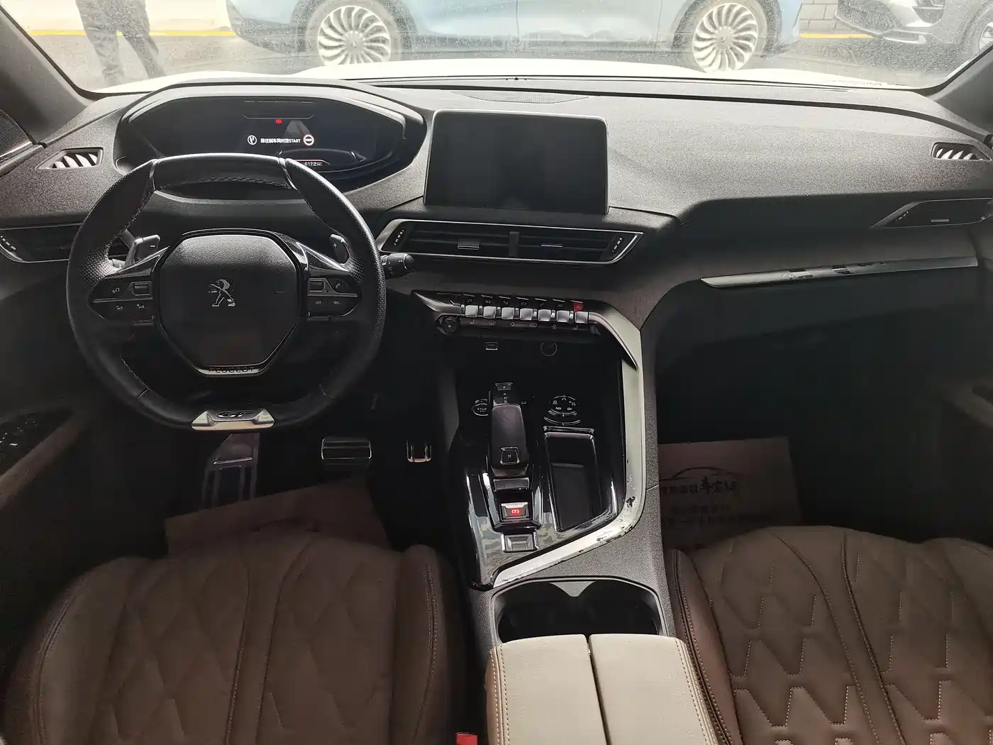 Peugeot 5008 2017 380THP 7-Seater Luxury GT Edition фото 7