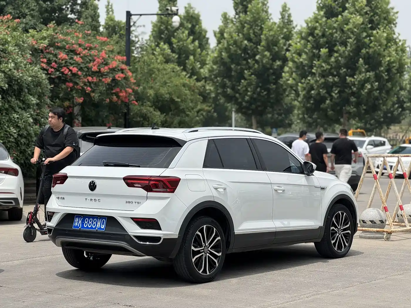 Volkswagen T-ROC 2022 280TSI DSG 2WD Comfort PLUS фото 4
