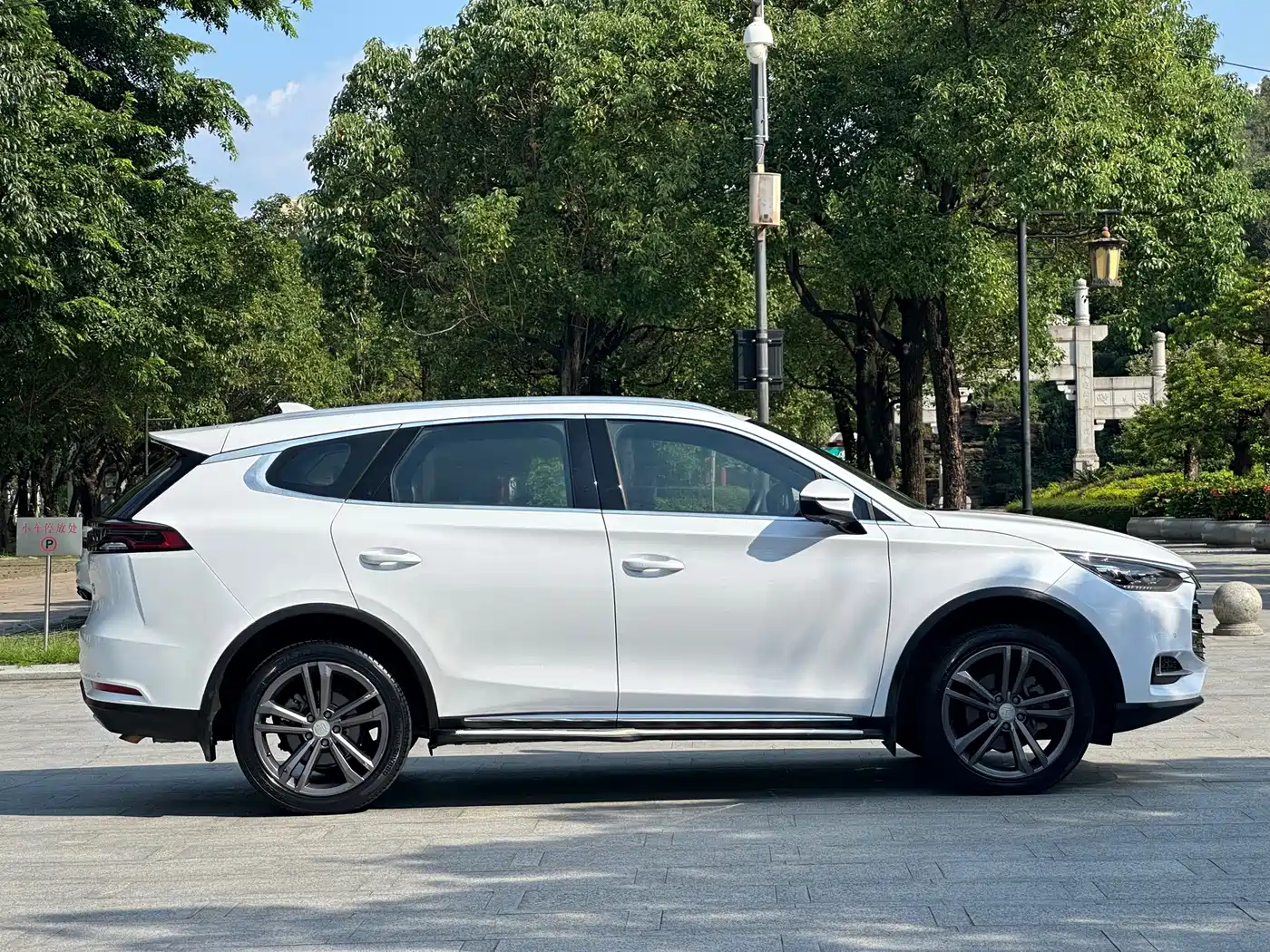 BYD Tang 2021 2021 2.0T Automatic Flagship