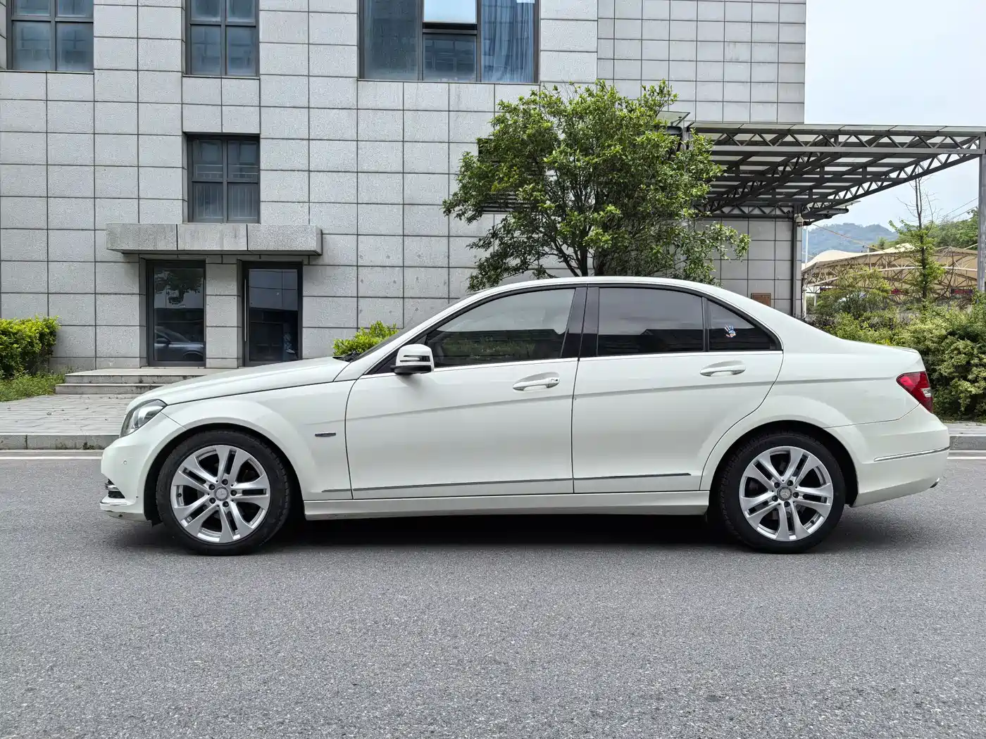 Mercedes-Benz C-Class 2011 C 200 CGI Fashion фото 7